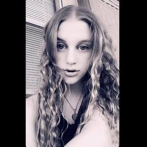 Meet your Posher, Annie